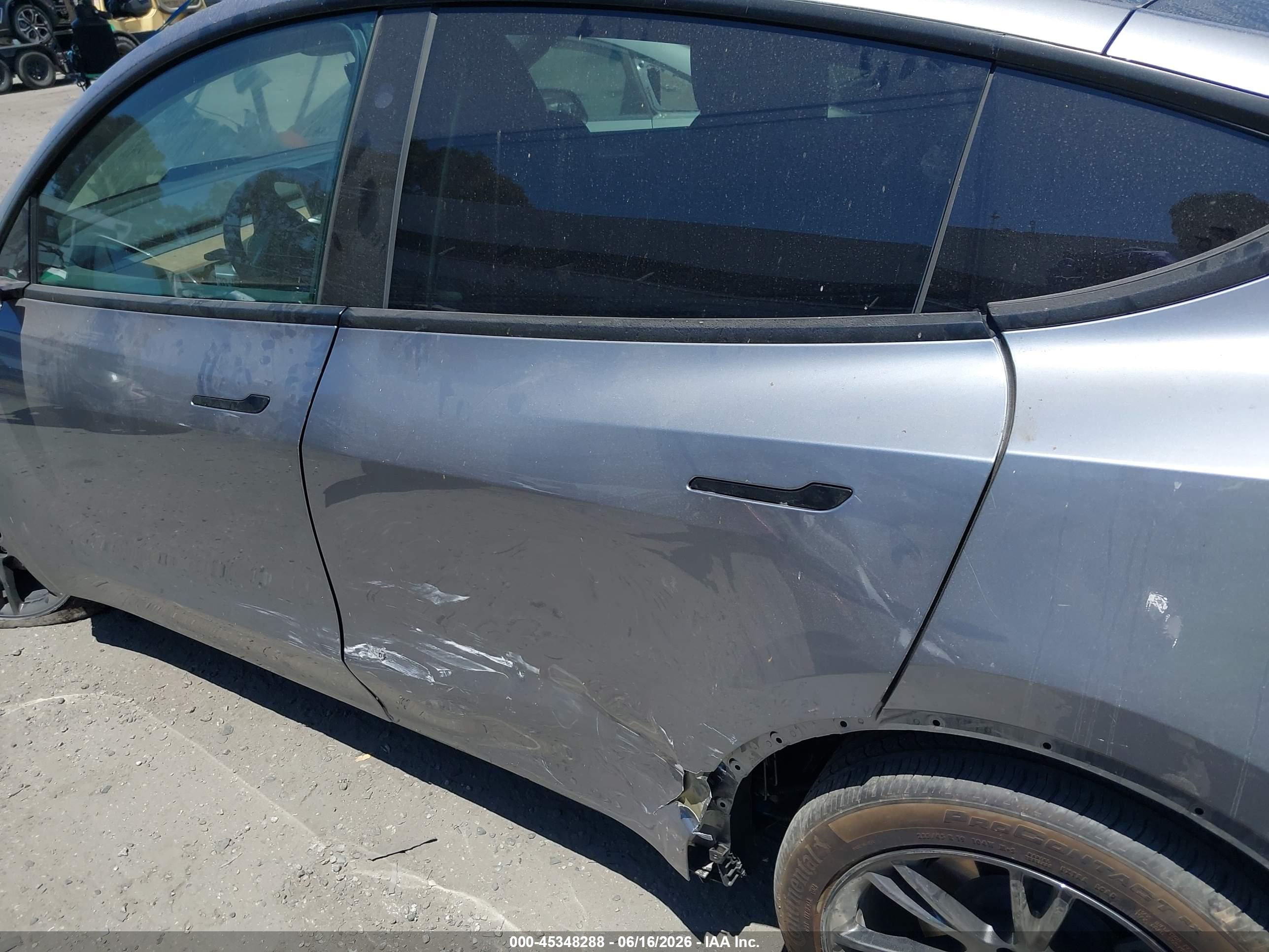2024 TESLA MODEL Y
