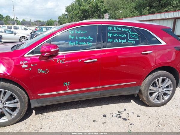 2025 CADILLAC XT5