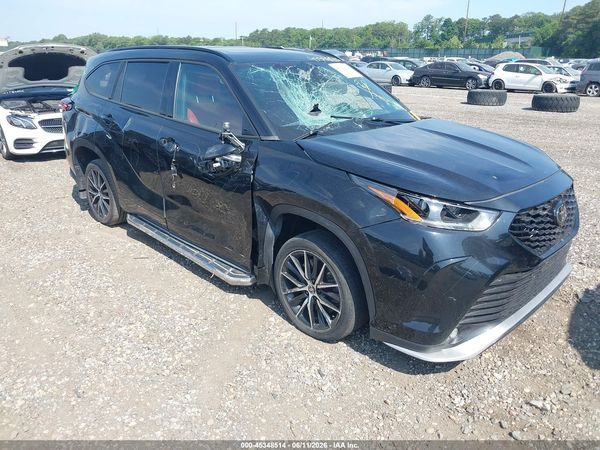 2023 TOYOTA HIGHLANDER XSE