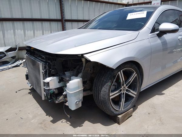 2021 MERCEDES-BENZ CLA 250 CLA250