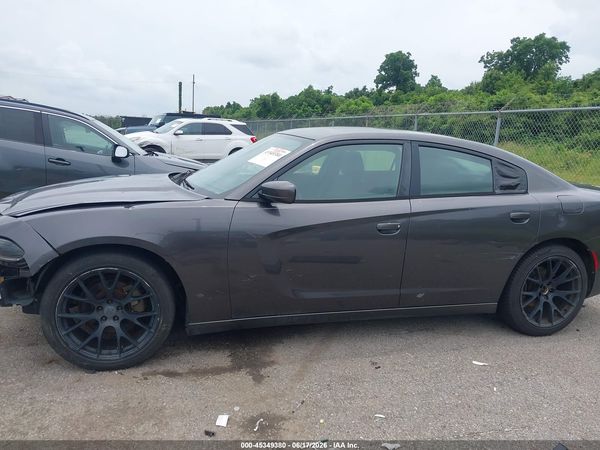 2016 DODGE CHARGER SE