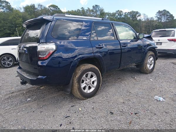 2023 TOYOTA 4RUNNER SR5