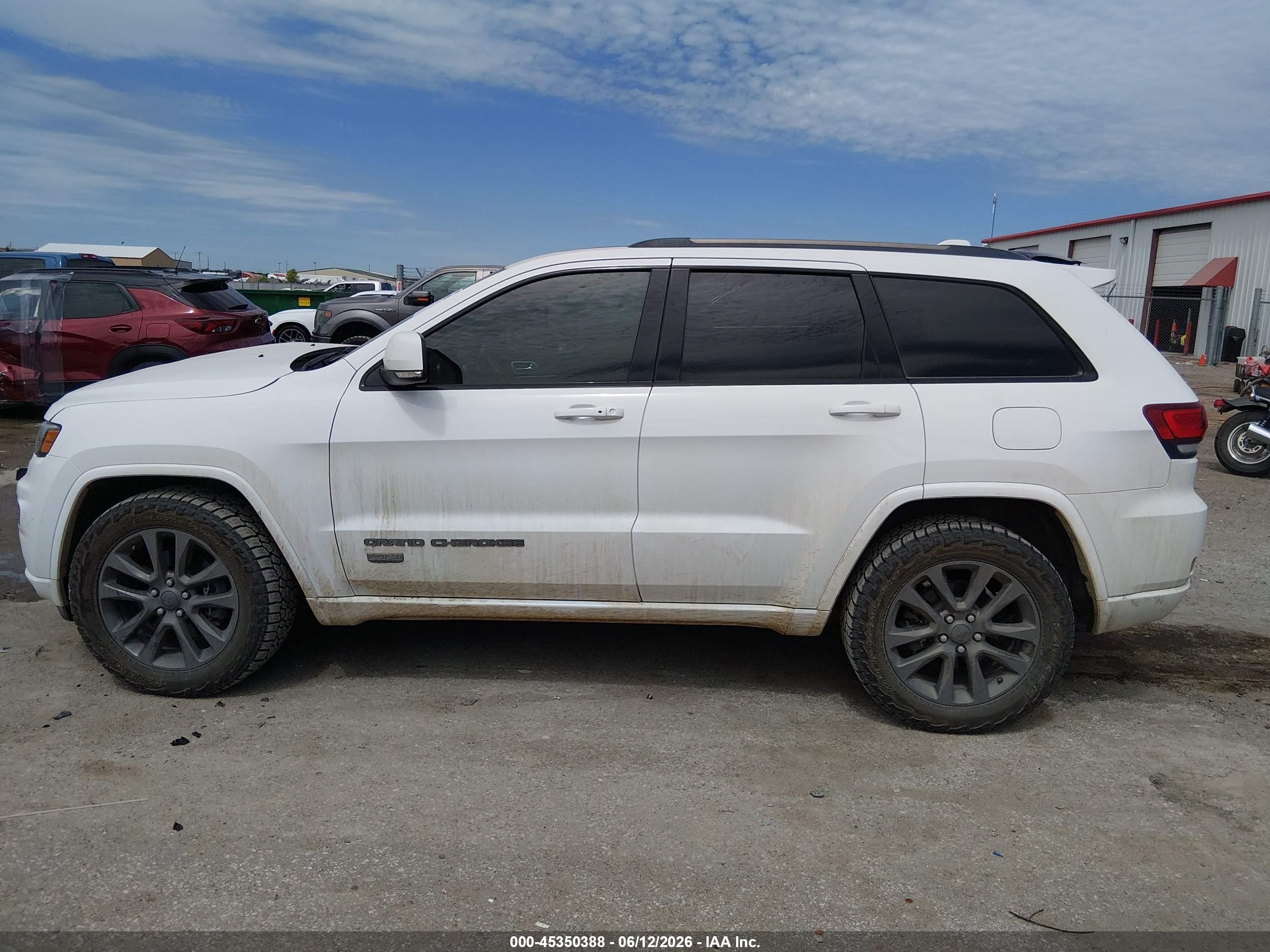 2017 JEEP GRAND CHEROKEE