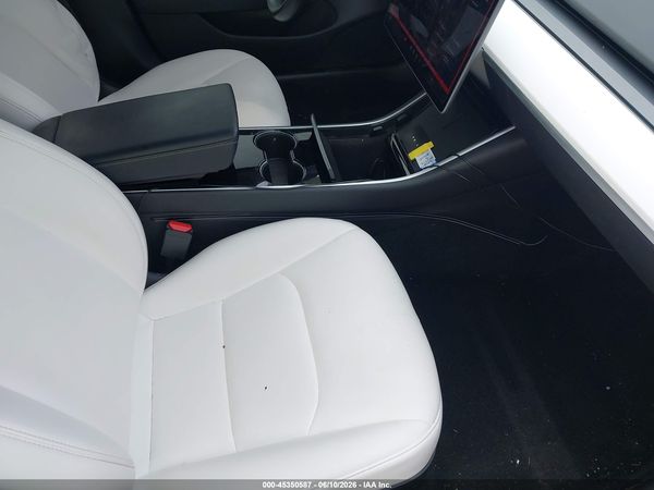 2018 TESLA MODEL 3 LONG RANGE/PERFORMANCE