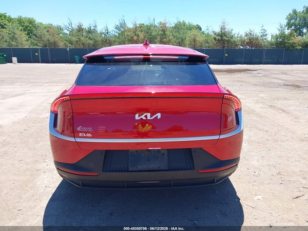 2024 KIA EV6 LIGHT LONG RANGE