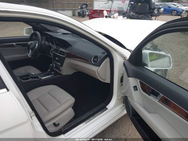 2013 MERCEDES-BENZ C 250 C250