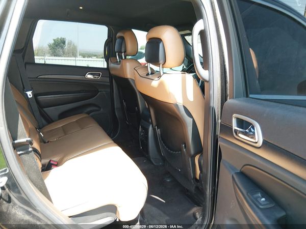 2017 JEEP GRAND CHEROKEE LAREDO 4X2