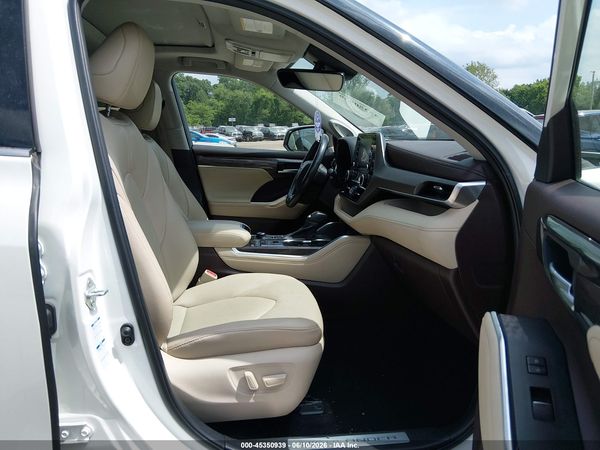 2020 TOYOTA HIGHLANDER LIMITED