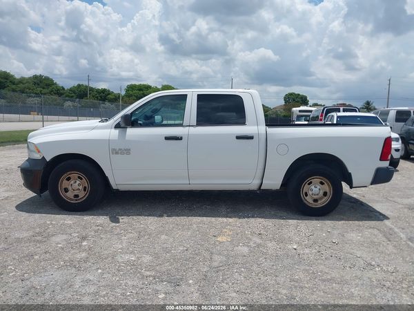2017 RAM 1500 TRADESMAN  4X2 5'7 BOX