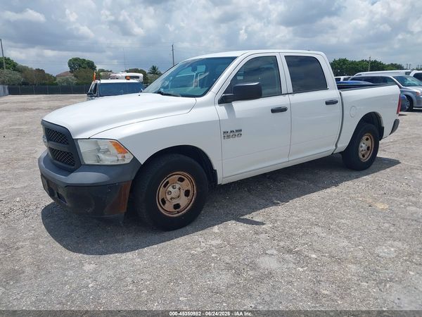 2017 RAM 1500 TRADESMAN  4X2 5'7 BOX