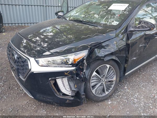 2021 HYUNDAI IONIQ PLUG-IN HYBRID SE