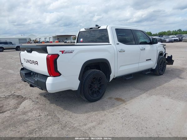 2024 TOYOTA TUNDRA SR5