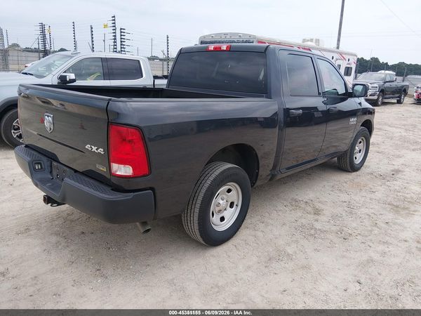 2017 RAM 1500 TRADESMAN  4X4 5'7 BOX