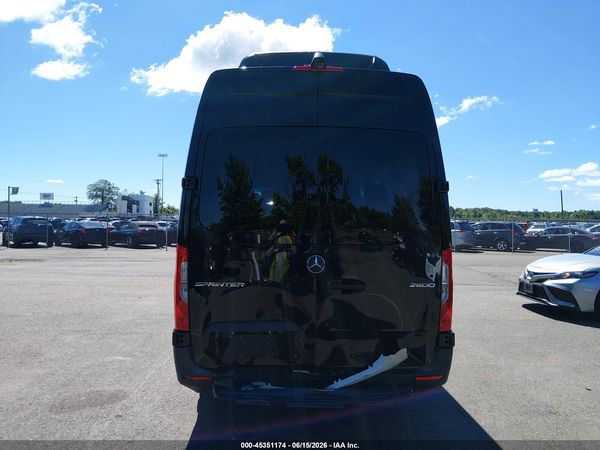 2024 MERCEDES-BENZ SPRINTER 2500