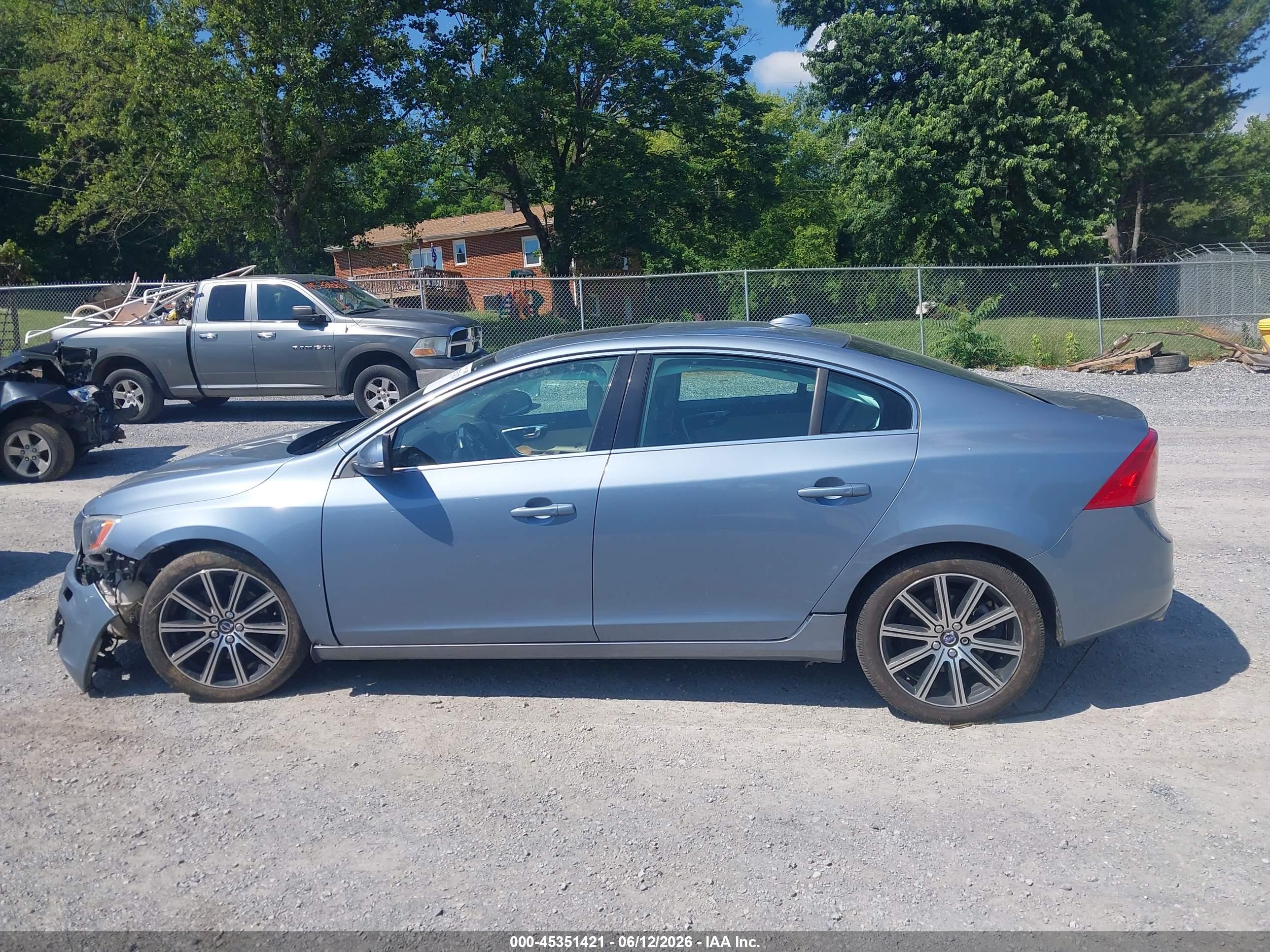 2017 VOLVO S60 INSCRIPTION T5 PLATINUM