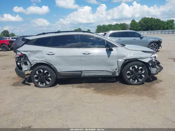 2023 KIA SPORTAGE X-LINE