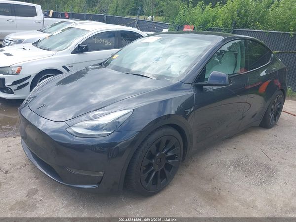2024 TESLA MODEL Y