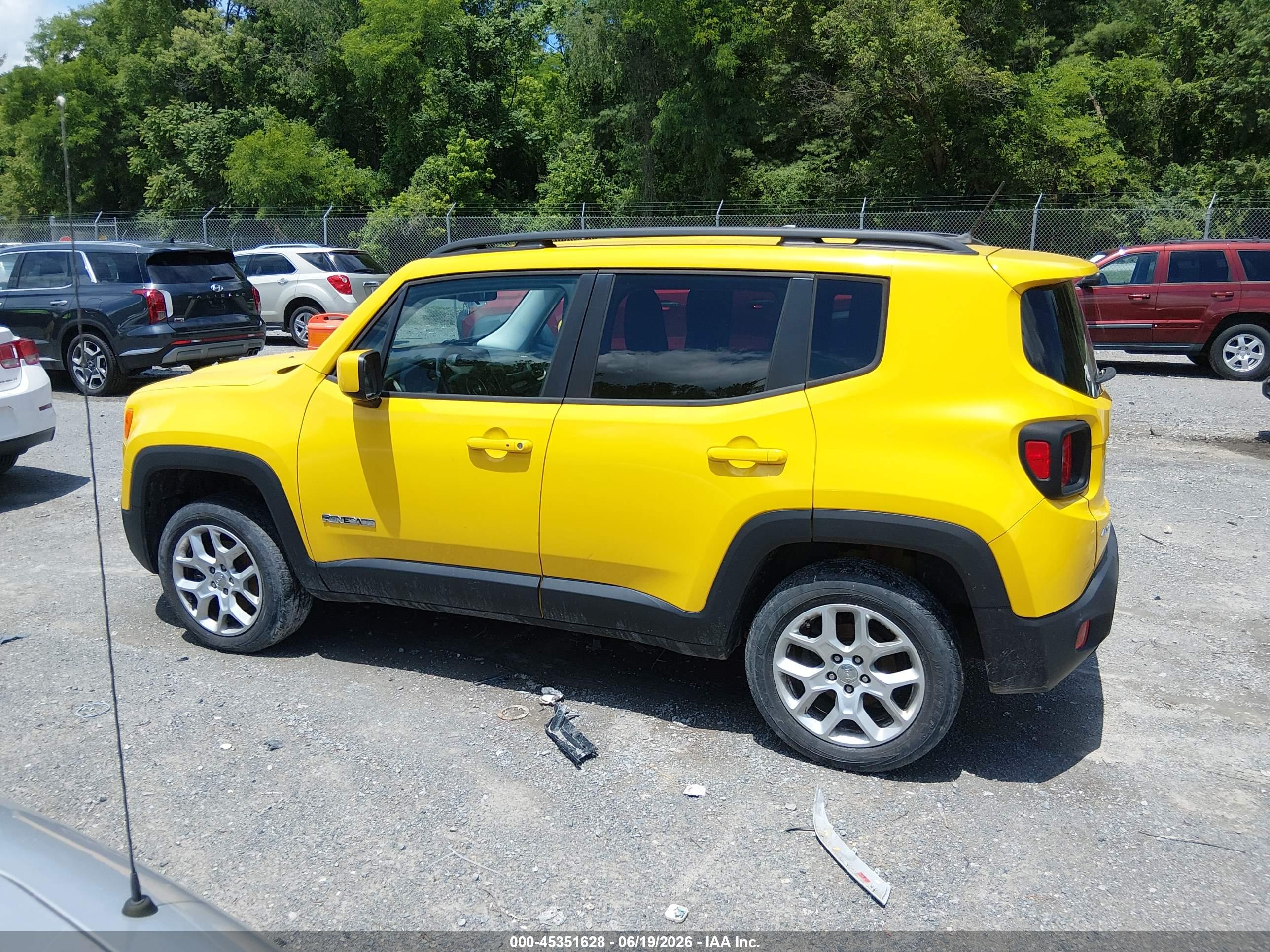2016 JEEP RENEGADE LATITUDE