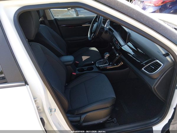 2025 KIA SELTOS S