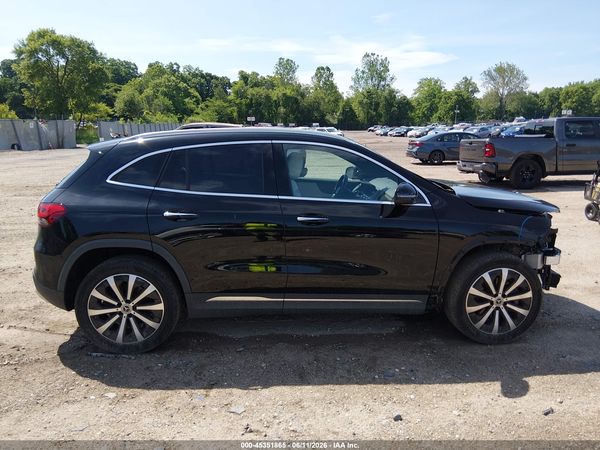 2022 MERCEDES-BENZ GLA 250 4MATIC