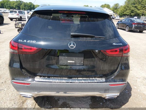 2022 MERCEDES-BENZ GLA 250 4MATIC