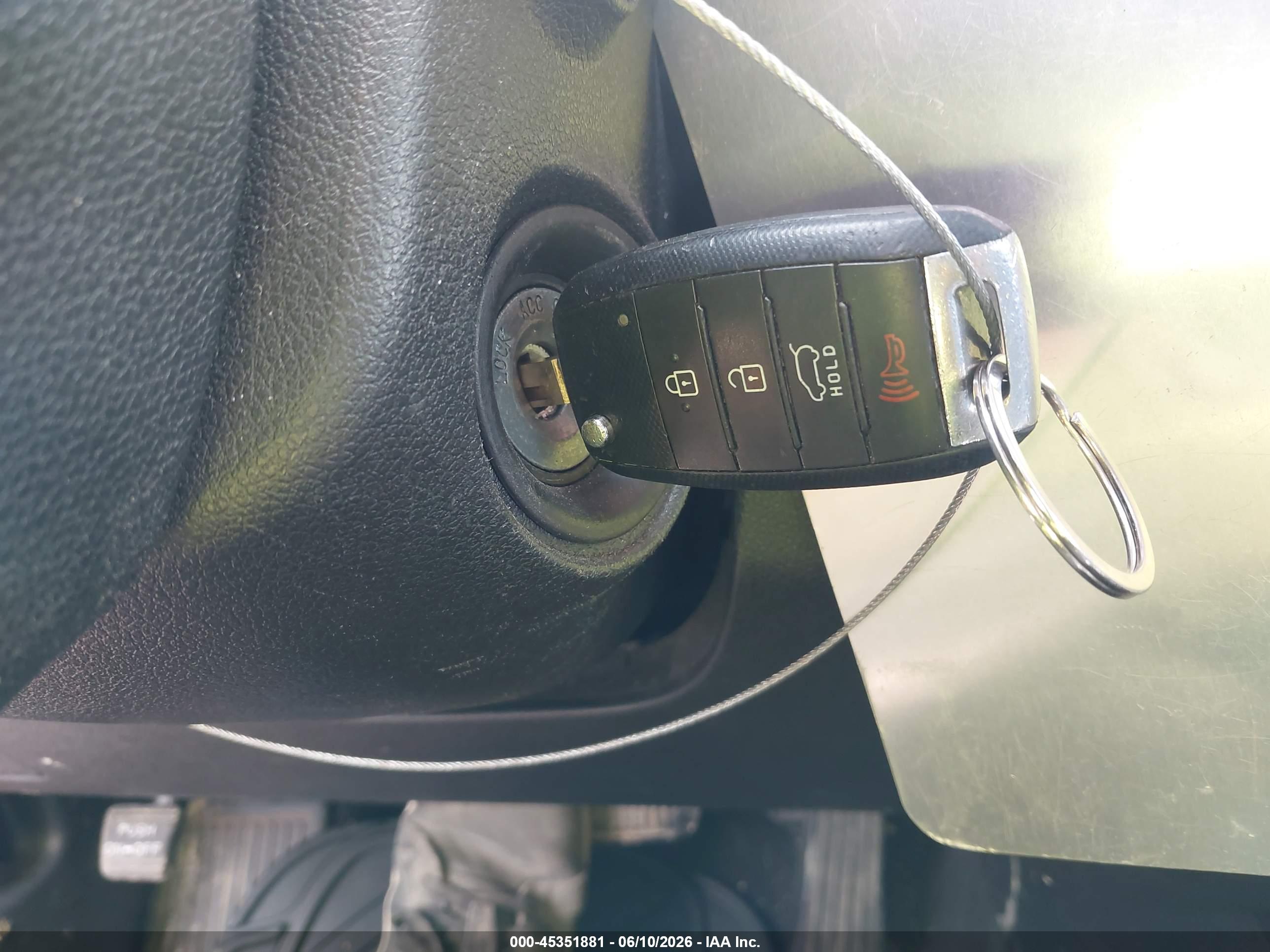 2017 KIA SORENTO 2.4L L