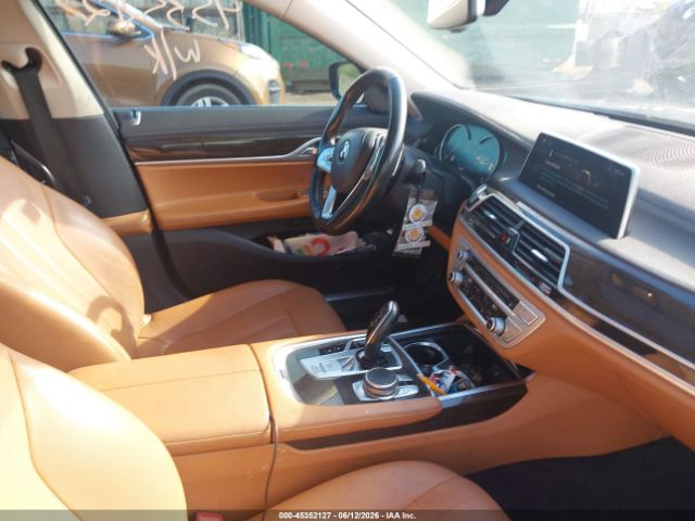 2019 BMW 740i xDrive