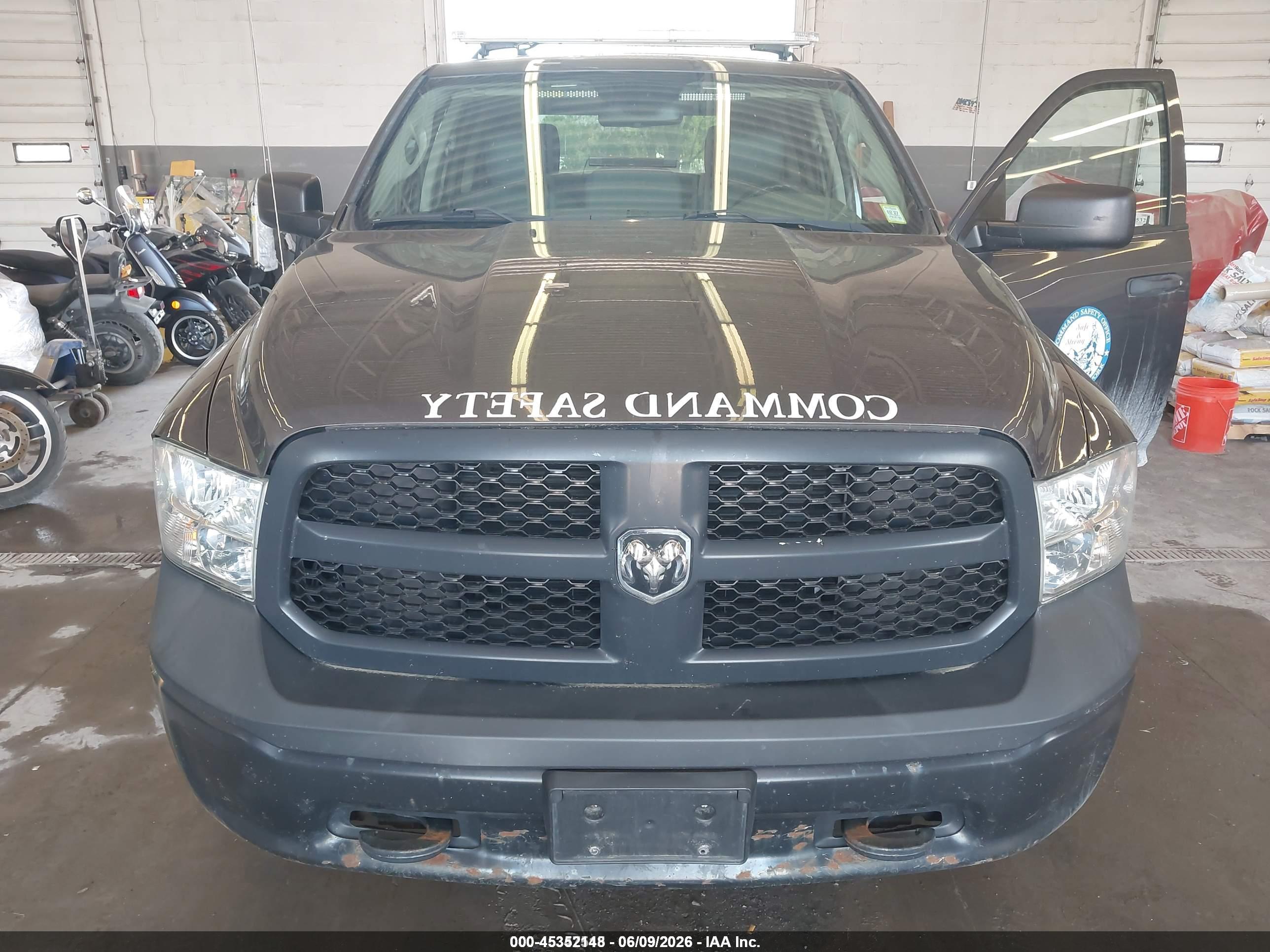 2016 RAM 1500 TRADESMAN