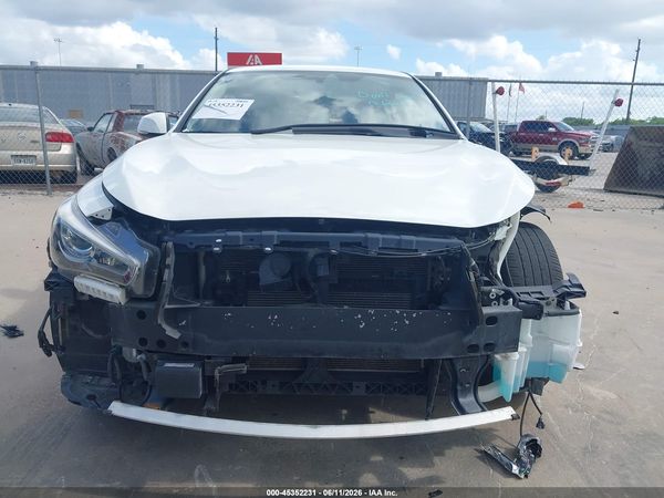 2021 INFINITI Q50 LUXE