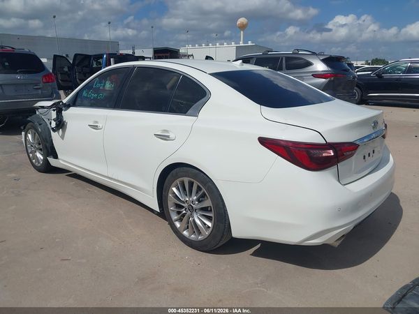 2021 INFINITI Q50 LUXE
