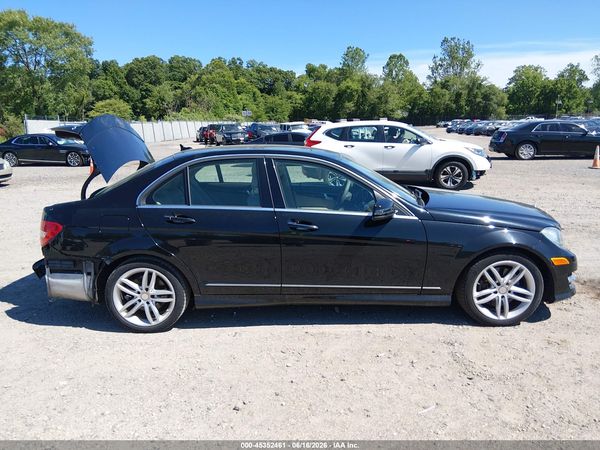 2014 MERCEDES-BENZ C 300 SPORT 4MATIC