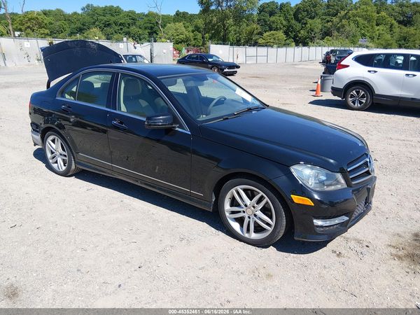 2014 MERCEDES-BENZ C 300 SPORT 4MATIC