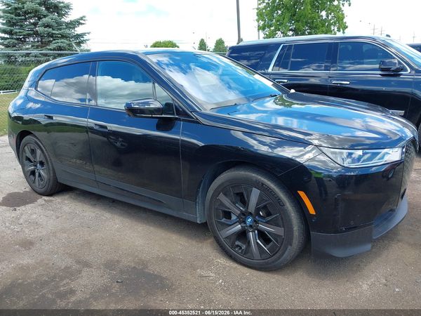 2024 BMW IX XDRIVE50