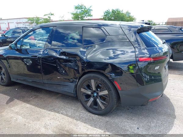 2024 BMW IX XDRIVE50