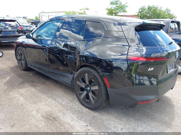 2024 BMW IX XDRIVE50
