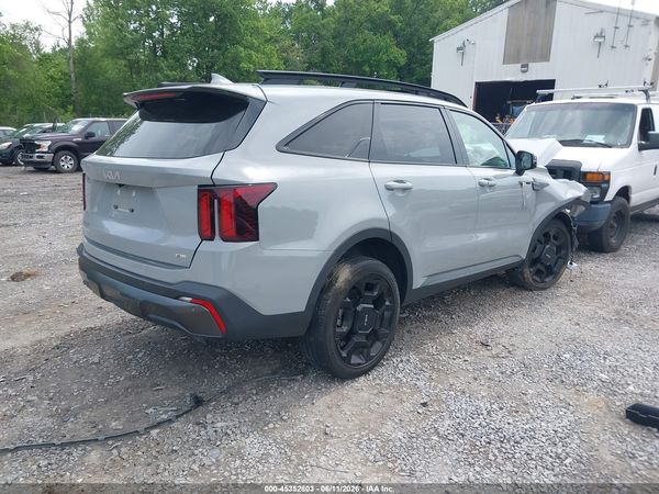 2024 KIA SORENTO X-LINE EX
