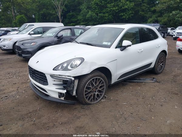 2018 PORSCHE MACAN S