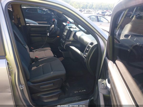 2019 RAM 1500 TRADESMAN  4X2 5'7 BOX