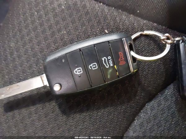 2017 KIA OPTIMA LX
