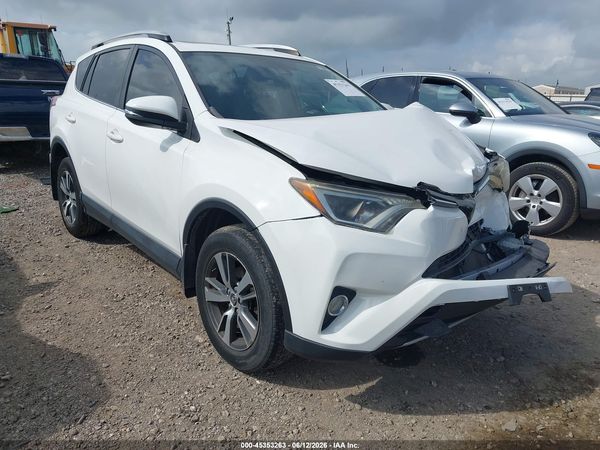 2018 TOYOTA RAV4 XLE