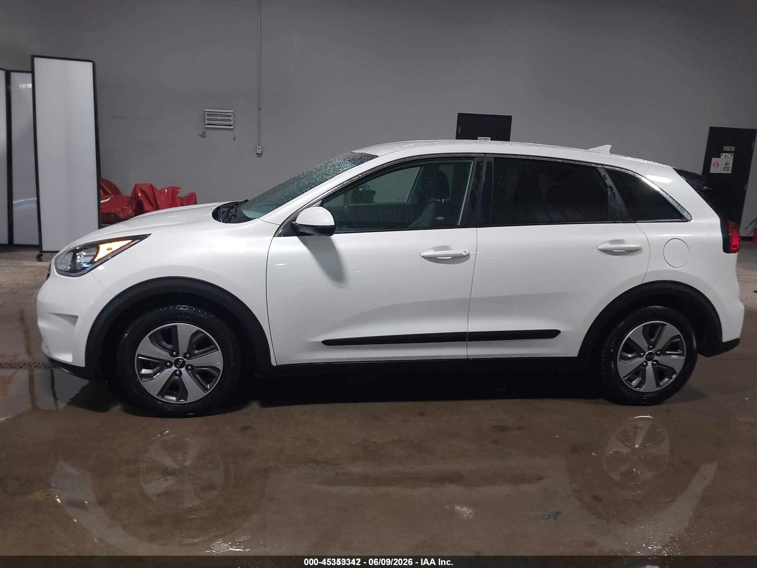 2018 KIA NIRO FE