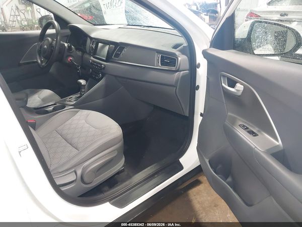 2018 KIA NIRO FE