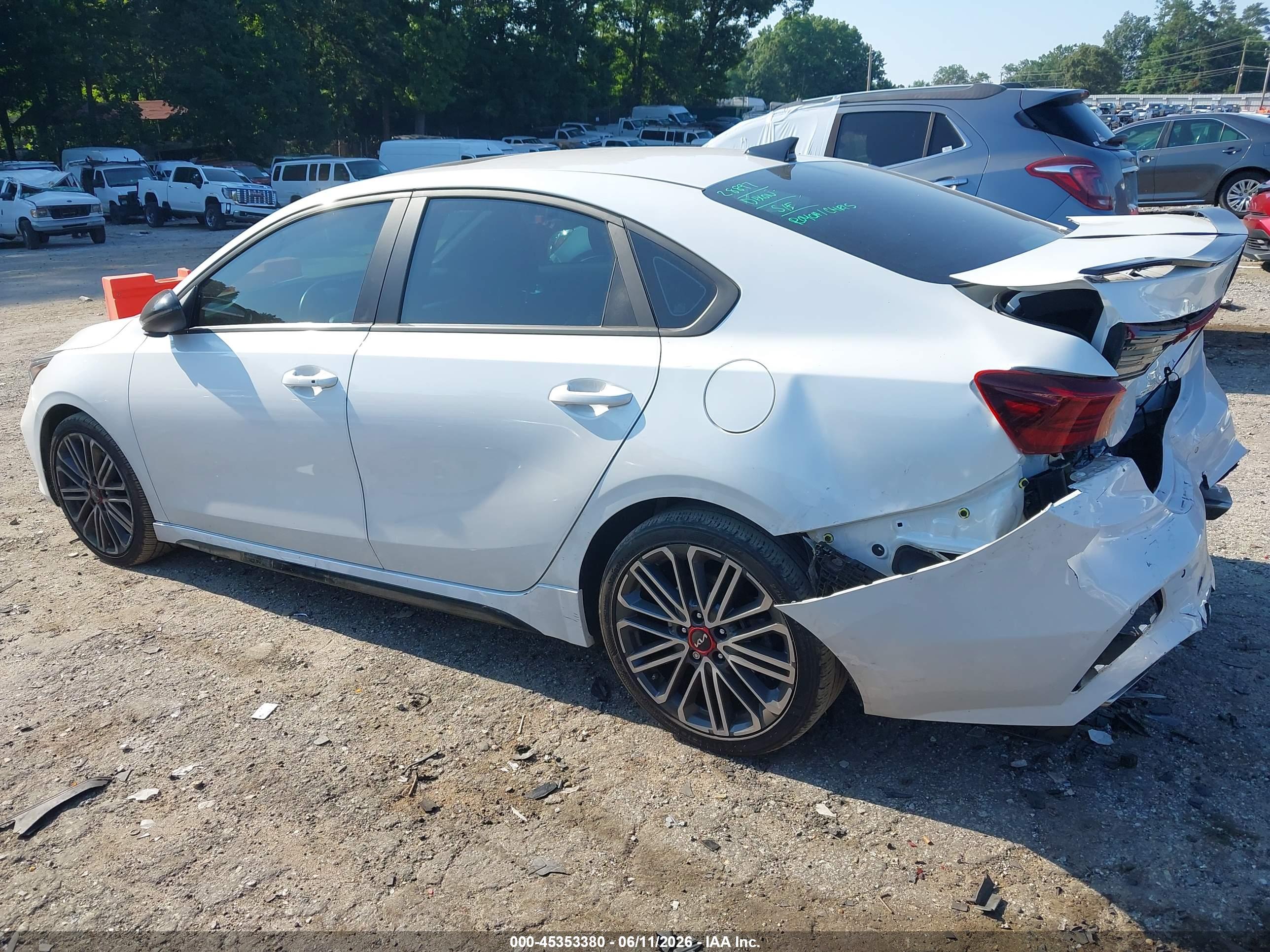 2024 KIA FORTE GT