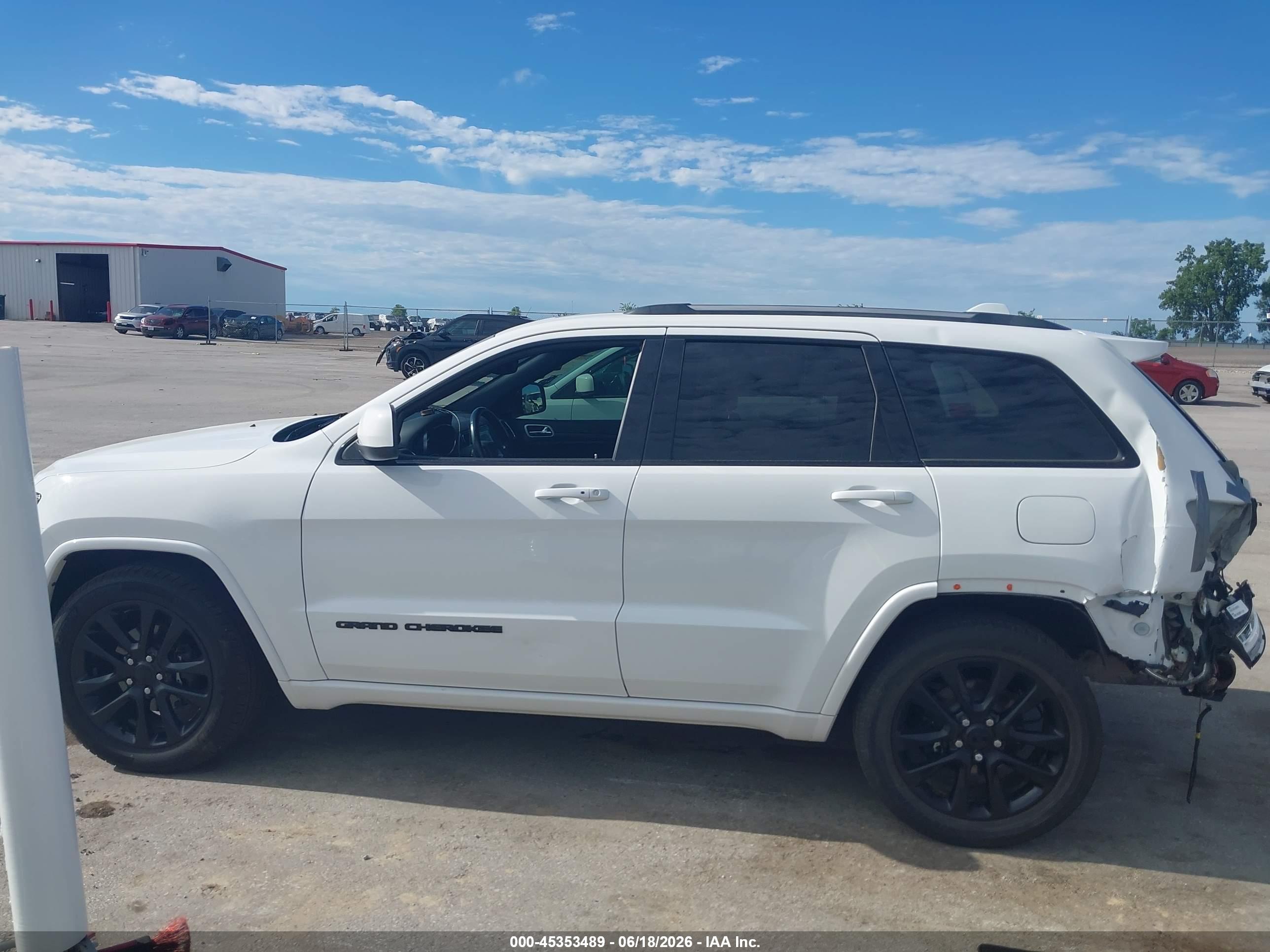 2020 JEEP GRAND CHEROKEE ALTITUDE