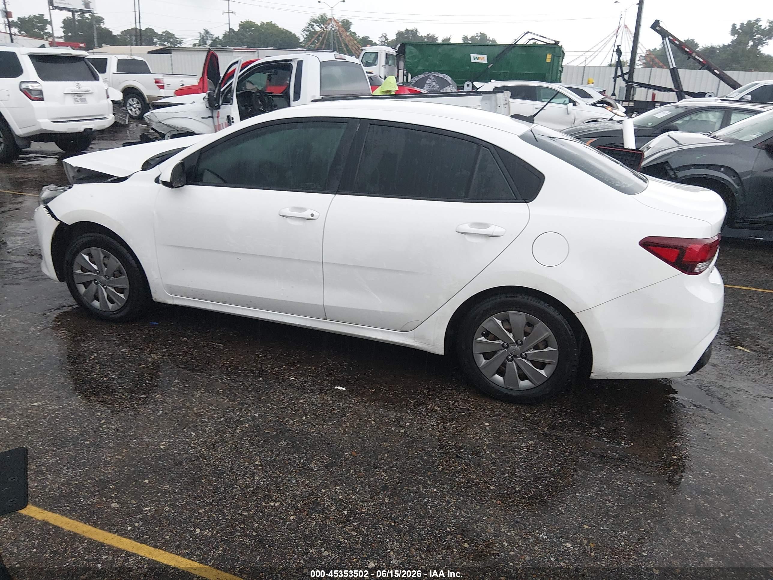 2020 KIA RIO LX