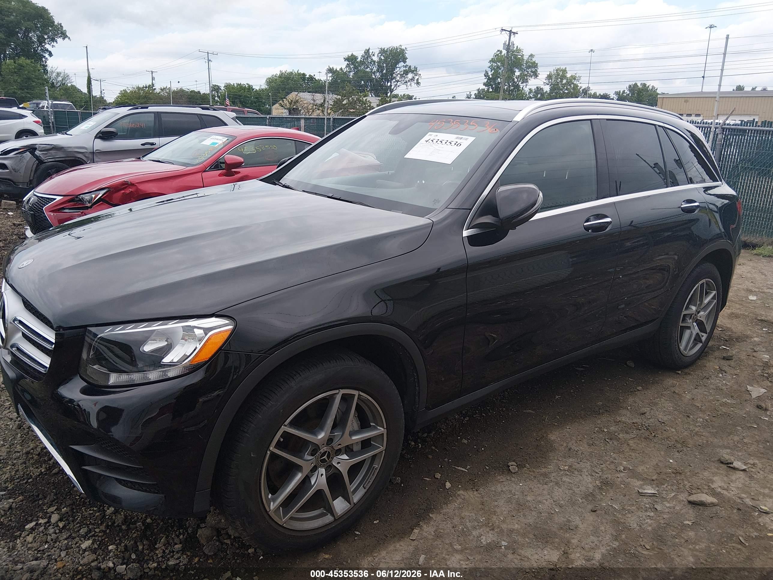 2019 MERCEDES-BENZ GLC 300 4MATIC