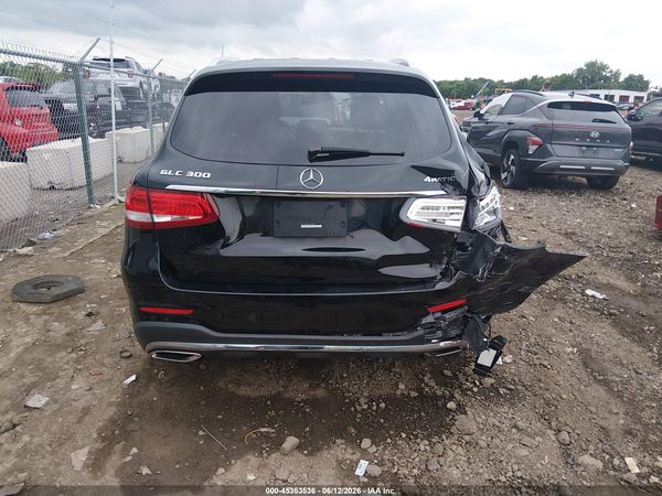 2019 MERCEDES-BENZ GLC 300 4MATIC