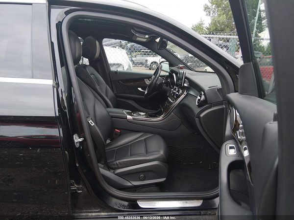 2019 MERCEDES-BENZ GLC 300 4MATIC