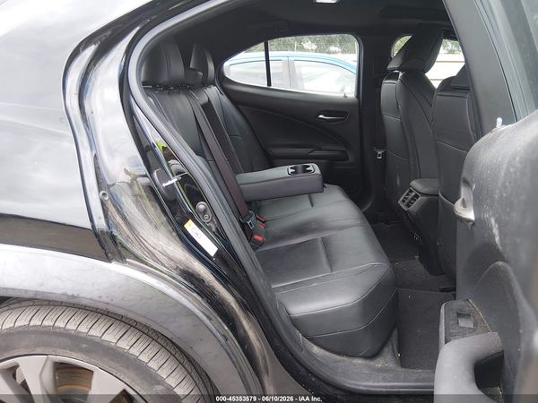 2019 LEXUS UX 200 F SPORT
