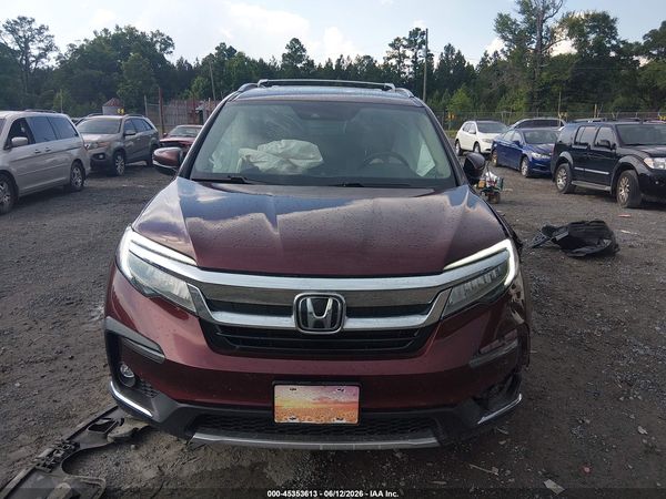 2021 HONDA PILOT AWD TOURING 8 PASSENGER